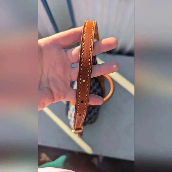 Dooney & Bourke New England Patriots Satchel Shoulder Bag (Retired)(NWOT) - Picture 7 of 13